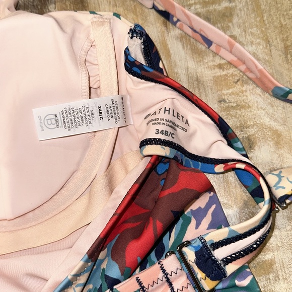 Athleta Bora Bora Swim Top 34 B C Built in Bra - Picture 6 of 6